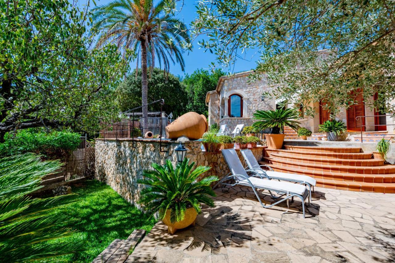 Villa In Center Of Pollensa With Pool And Jacuzzi Exterior foto